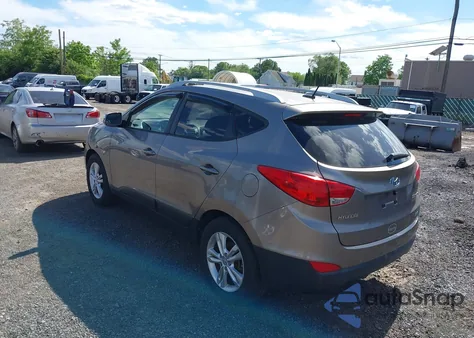 2012 Hyundai Tucson Gls z USA, uszkodzony, nr VIN KM8JUCAC7CU492540